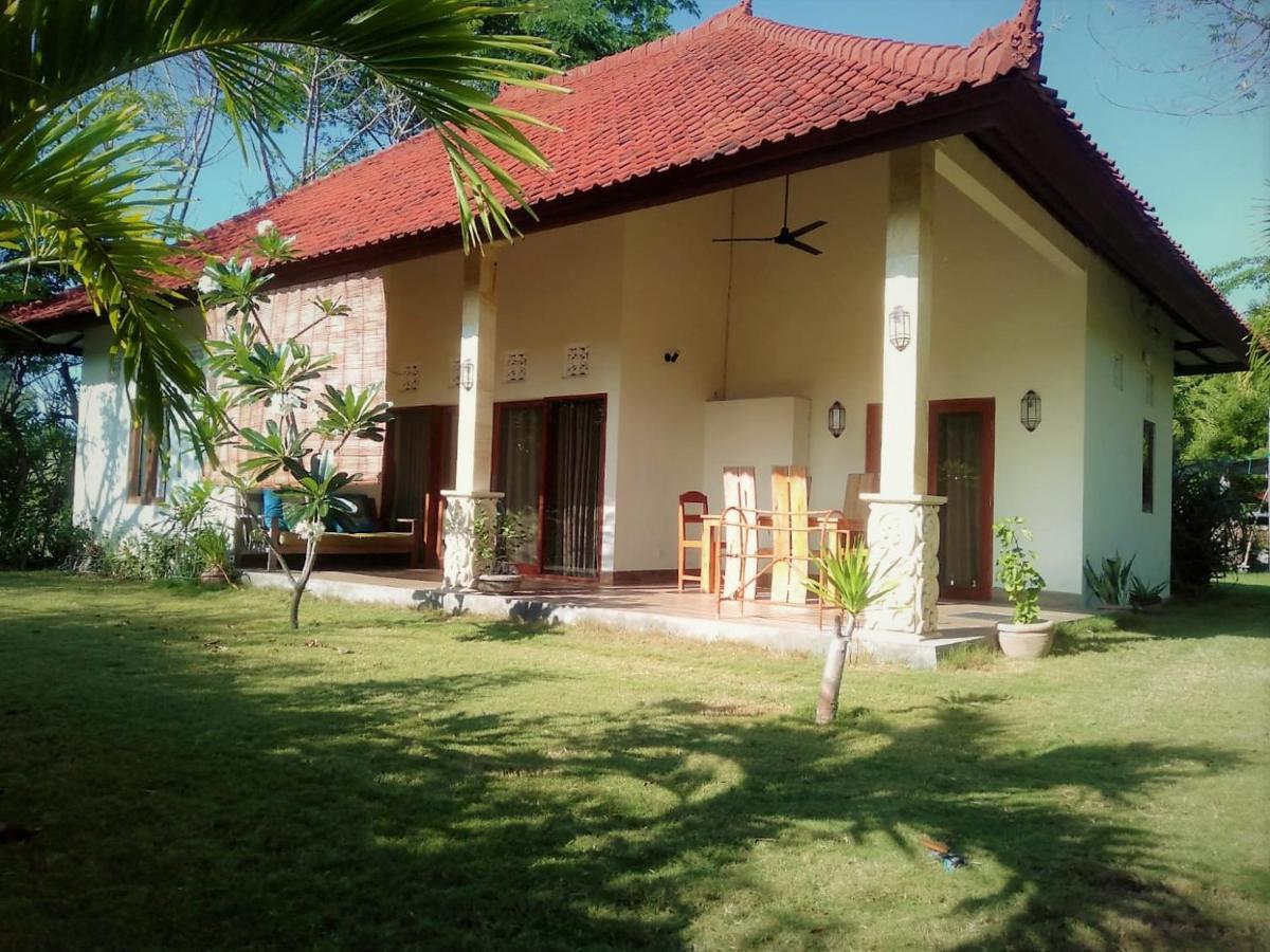 Batu Ampar Menjangan Hotell Banyuwedang Rum bild