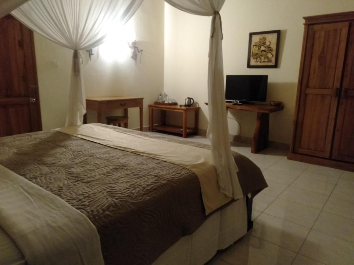 Batu Ampar Menjangan Hotell Banyuwedang Exteriör bild
