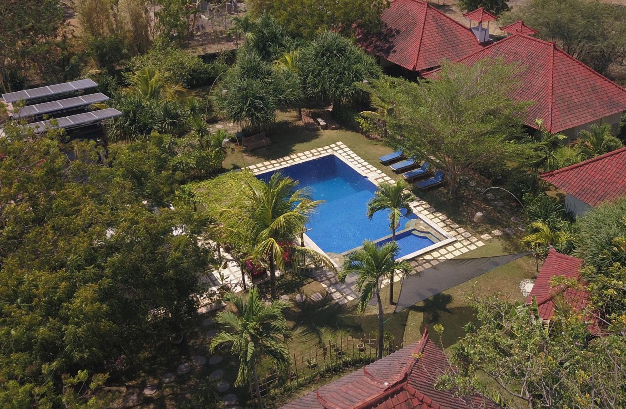 Batu Ampar Menjangan Hotell Banyuwedang Exteriör bild